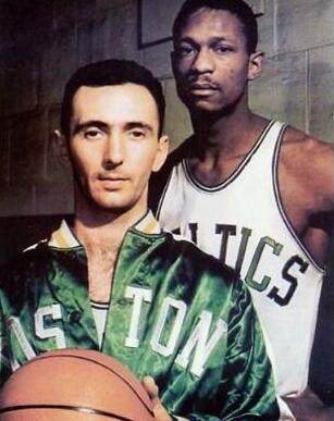 人都在轮换 人都在轮换