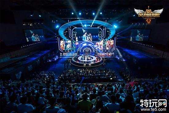 他在年轻阶 他在年轻阶