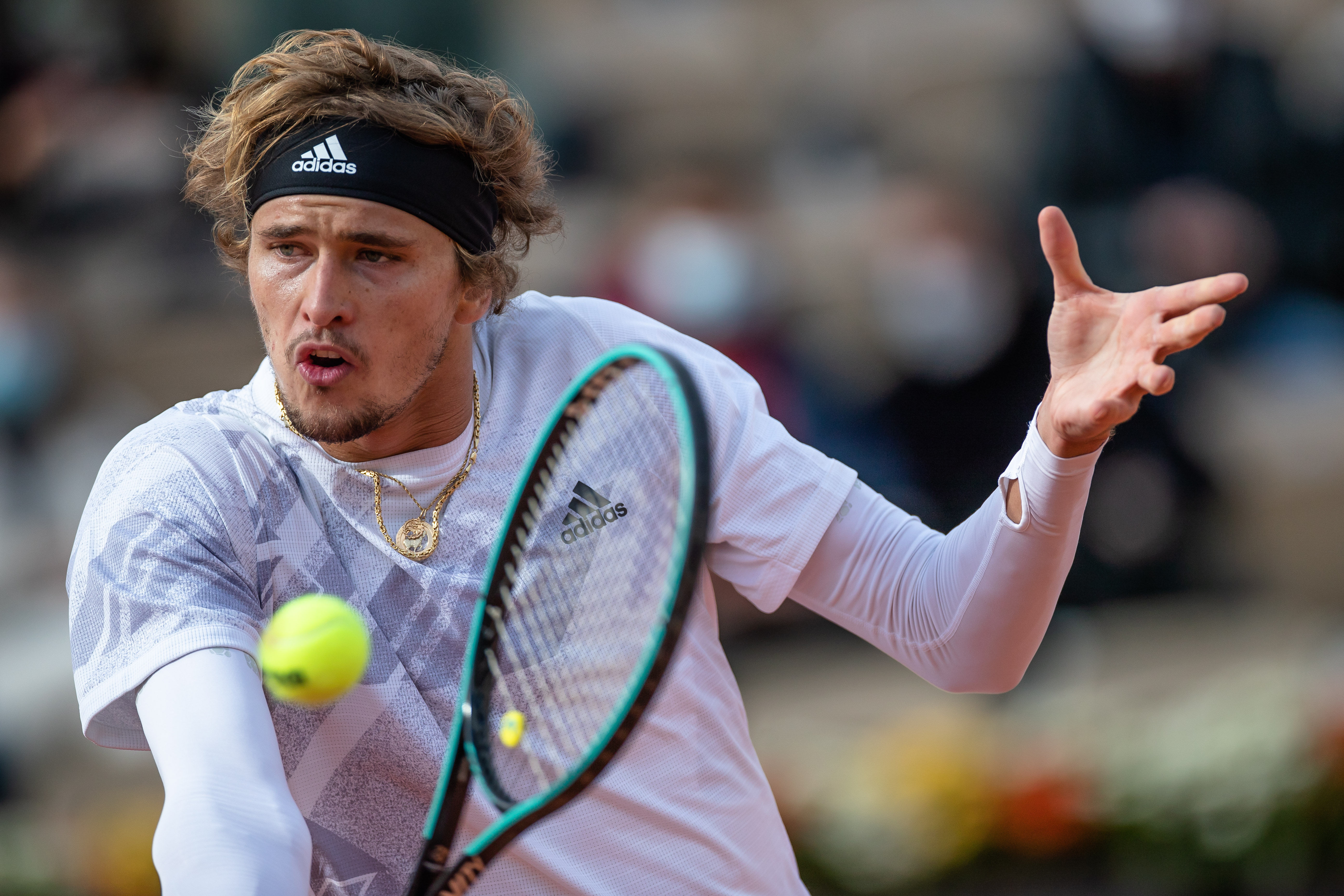 员与经验丰 员与经验丰